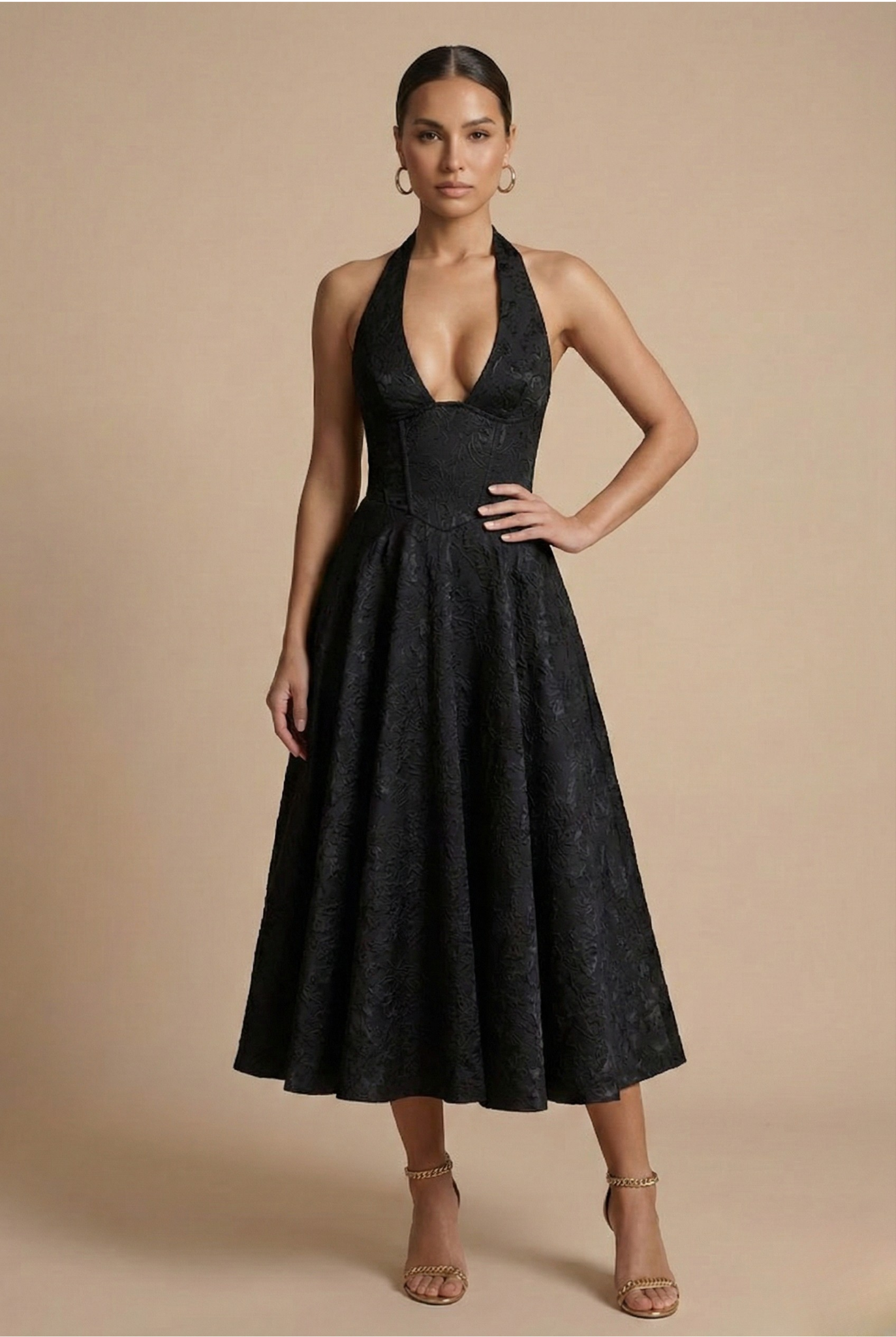 Elegant Women's Dress | Halter Neck Midi with Flared Skirt | Ideal for Formal Events