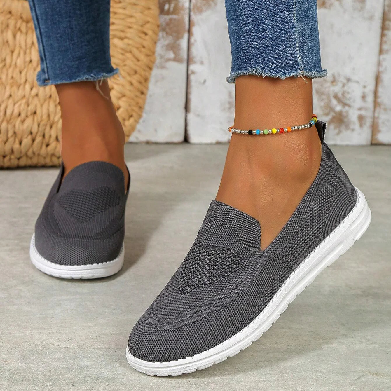 Victoria | Women's Shoes with Breathable Mesh Upper | Slip-On Design for All-Day Comfort